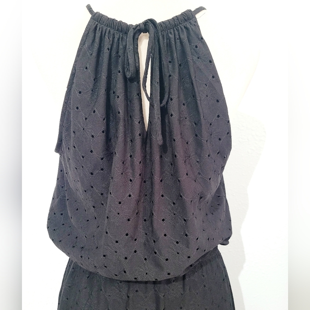 London Times Women's Black Eyelet Halter Dress Size 10 Lined Keyhole Back - Picture 6 of 11